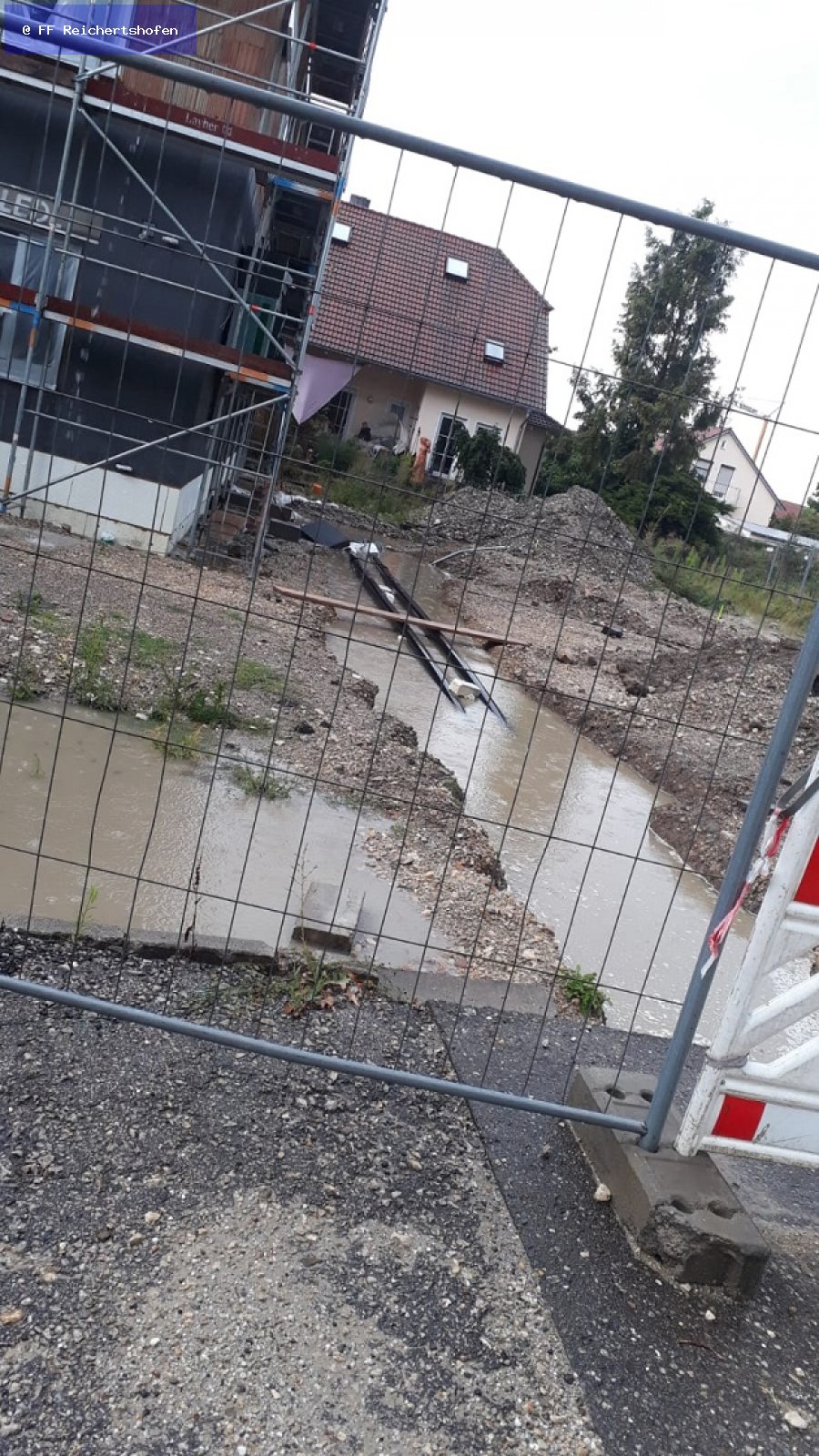 Wasserschäden (Rohrbruch, geplatzer Wasserschlauch) Wasserschäden (Rohrbruch, geplatzer Wasserschlauch)