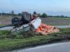 Bild-Nr. 1746 Unfall mit Straßenfahrzeugen, Verkehrshindernis