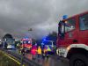 Bild-Nr. 1943 Unfall mit Straßenfahrzeugen, Verkehrshindernis