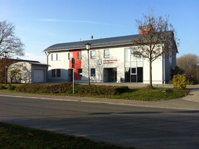 front 400 300